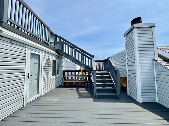 Building Photo - Stunning Condo Near Chesapeake Bay
