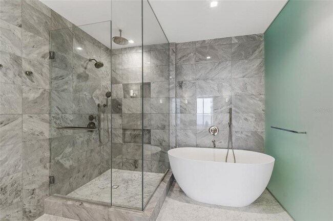 Building Photo - 3015 S Ysabella Ave