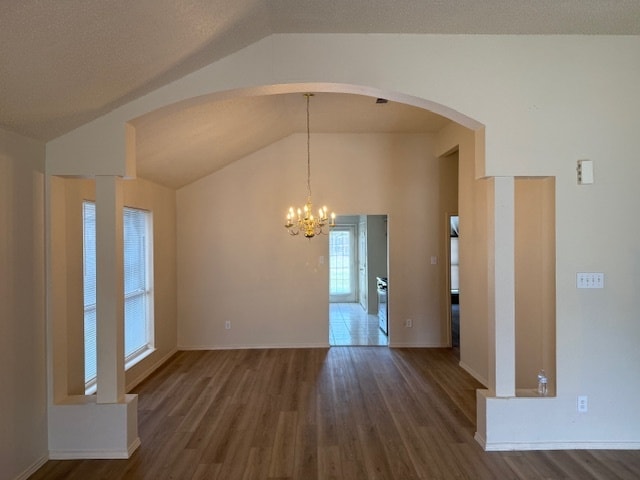 Building Photo - 2110 Bay View Dr
