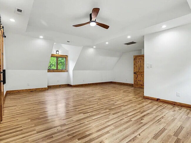 Building Photo - Earn Wealth While Leasing – Like a Homeowner – Lease to Own