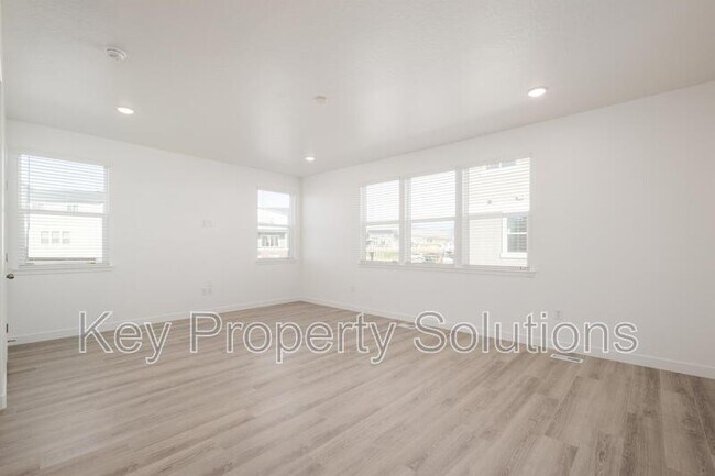 Building Photo - 12981 Devils Carden Ct