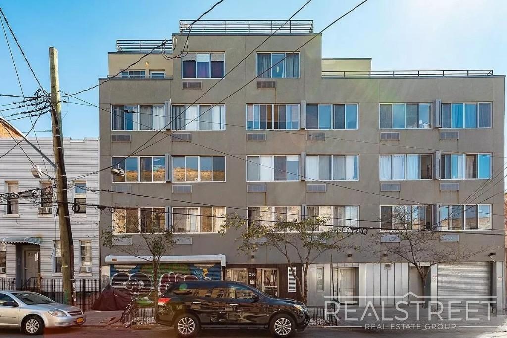 Building Photo - Stylish 2-Bedroom Bushwick Apartment with Huge Private Balcony & Prime Location