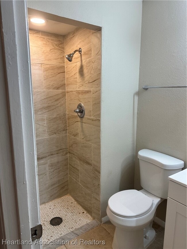 Building Photo - 3303 Astoria Ave