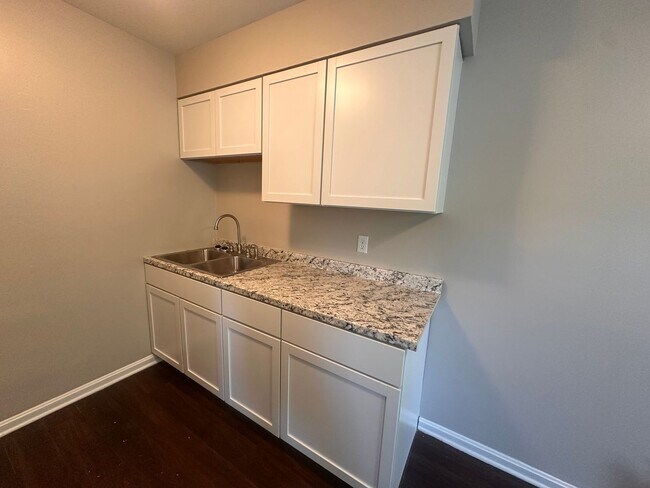 Building Photo - 4216 Billtown Rd