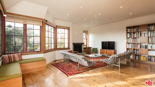 Building Photo - 2513 3rd St