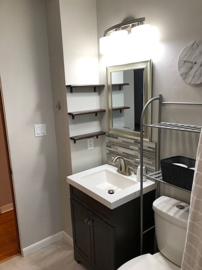 Building Photo - Updated throughout with new master suite!