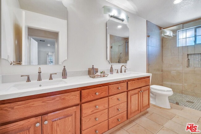 Building Photo - 7121 Arizona Ave