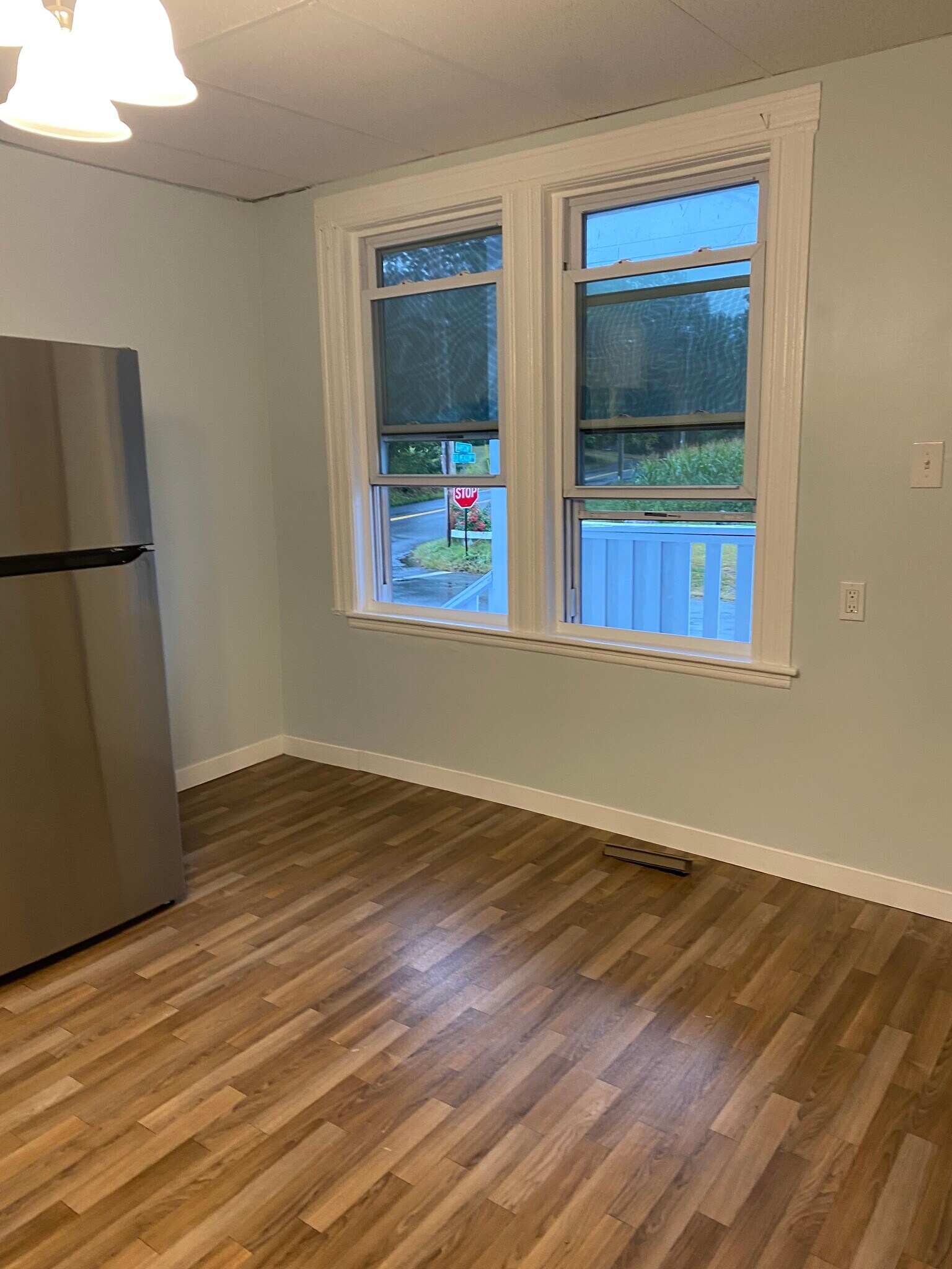 Kitchen - 114 Hampson St