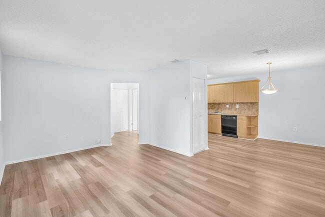 Building Photo - 6889 NW 173rd Dr