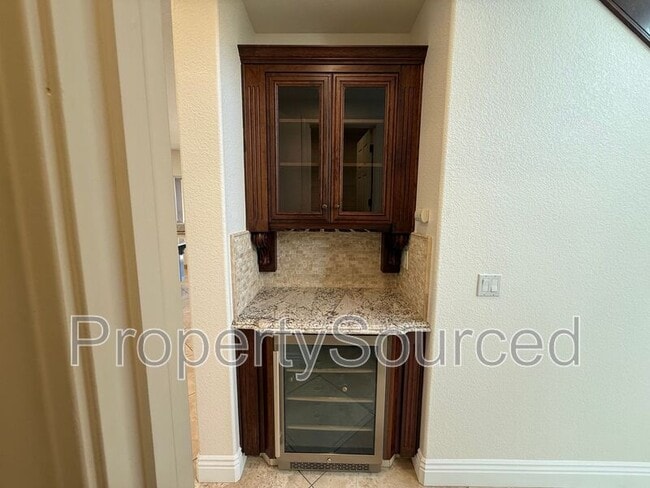 Building Photo - 4060 Chiavari Way