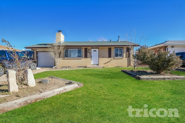 Building Photo - 432 28th Ave Ct