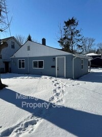 Building Photo - 130 Traymore Blvd