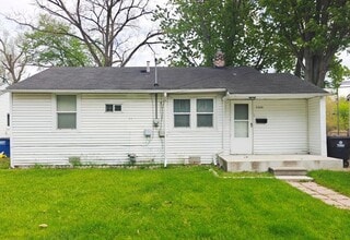 Building Photo - 31820 Bay Ct