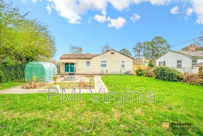 Building Photo - 8109 Diggs Rd