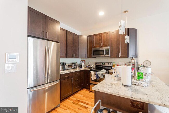 Building Photo - 1110 South St