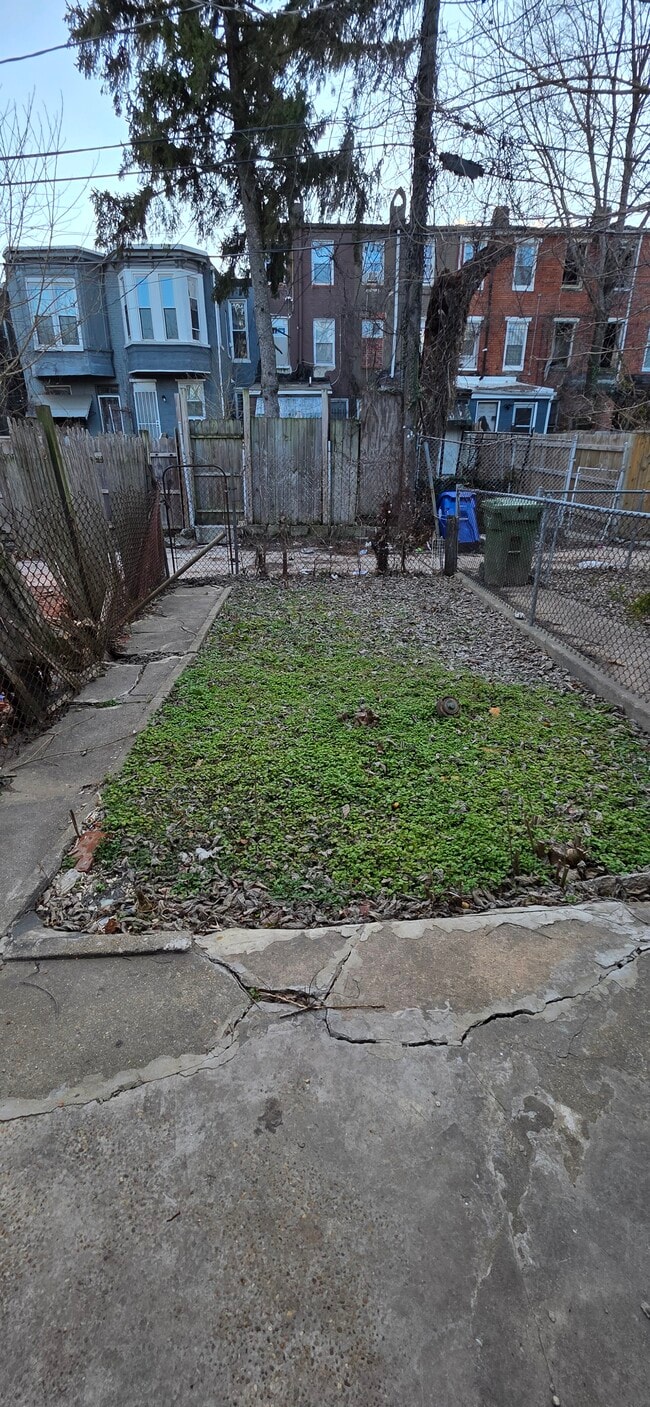 Building Photo - 2022 Etting St