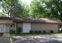 Building Photo - 7510 Geyer Springs Rd