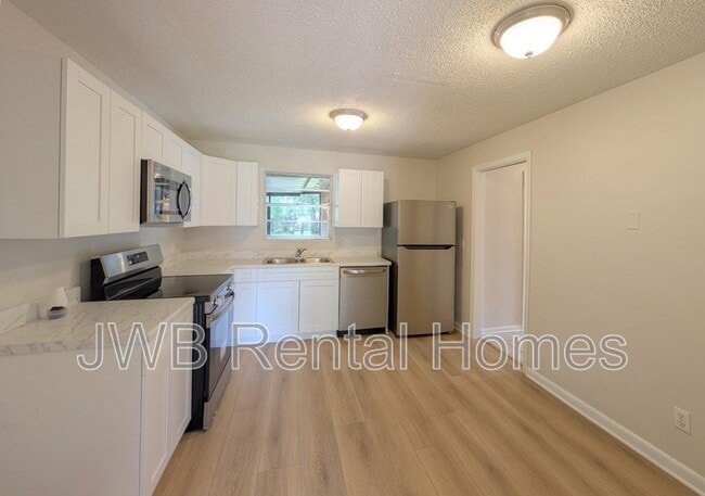 Building Photo - 5091 Somersby Rd