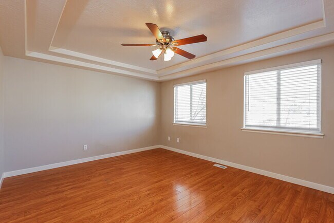 Building Photo - 8558 Maul Oak Dr