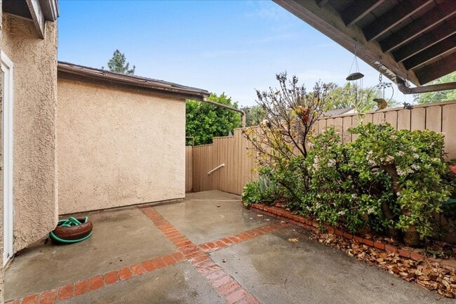 Building Photo - Private Street-Access Condo with Garage, Courtyard, Pool and Tennis