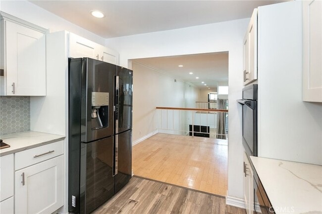 Building Photo - 5353 Corteen Pl