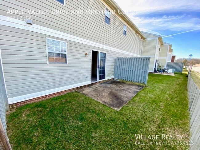 Building Photo - 110 Orchard Ct