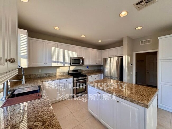 Building Photo - 36953 Ascella Ln