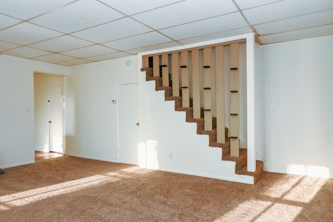 Building Photo - Bjerke Duplex