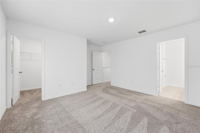 Building Photo - 2770 Raindrop Run St