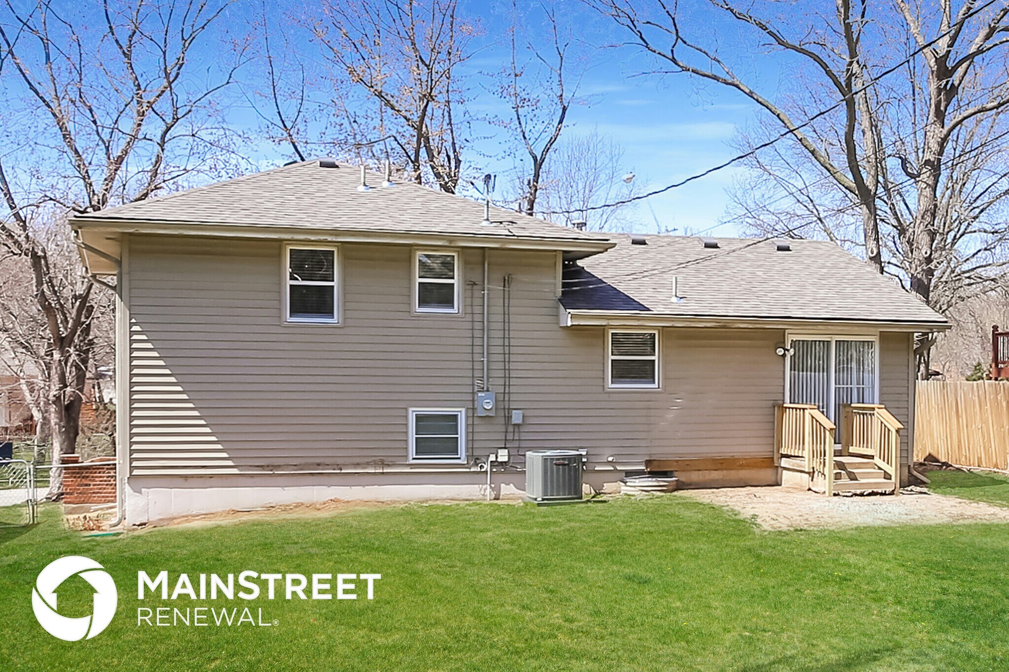 Building Photo - 7709 NW Milrey Dr