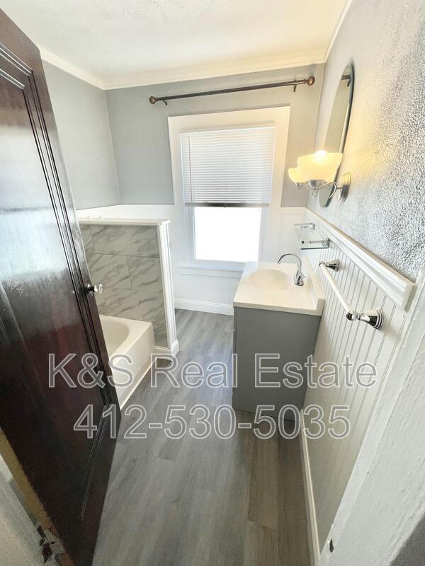 Building Photo - 2621 Milburn St