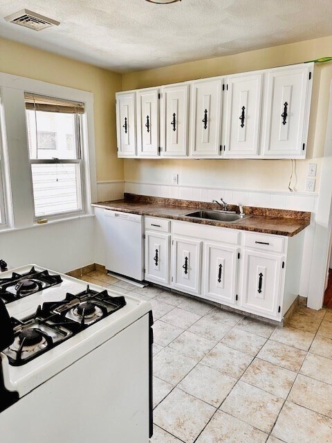 Building Photo - 53 Fairfax St