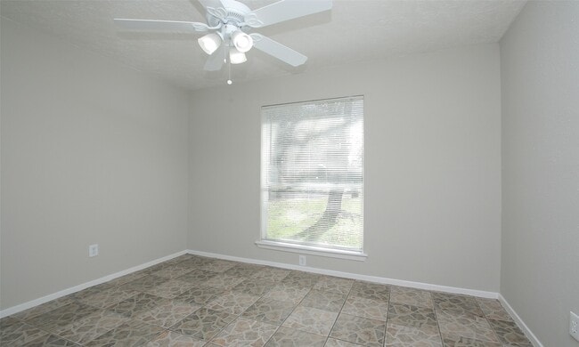 Building Photo - 19438 Cypress River Dr