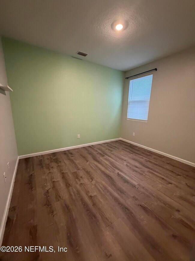 Building Photo - 14635 Macadamia Ln