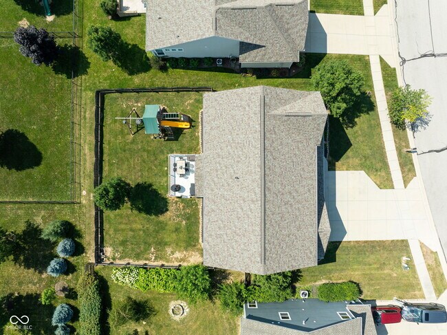 Building Photo - 6192 Bayard Dr