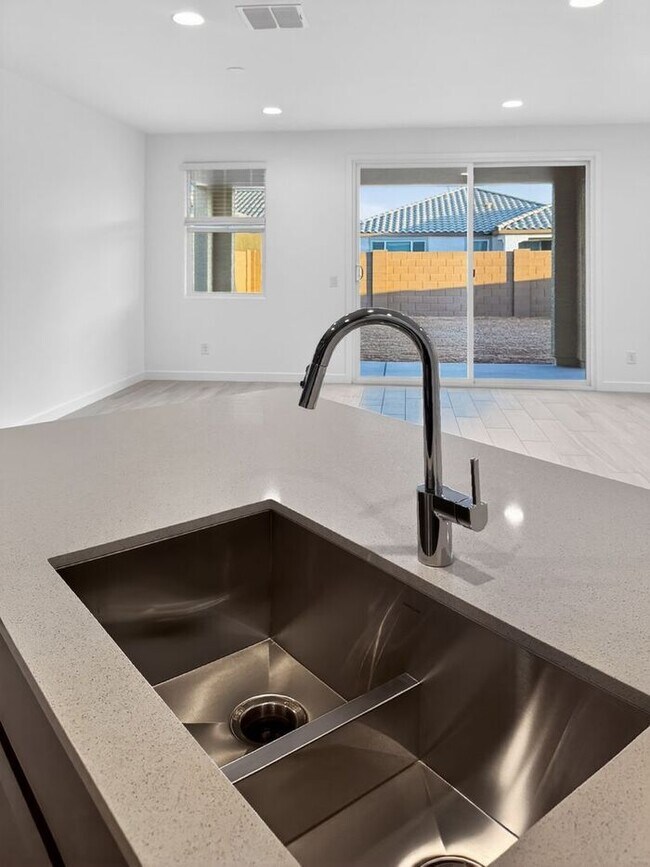 Building Photo - New Home at Wester Gardens! 4 Bedroom 3 Bathrooms!