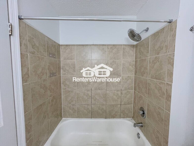 Building Photo - 1497 Eddystone Dr