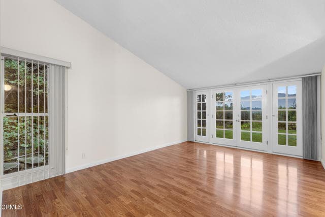 Building Photo - 1370 Cresthaven Dr