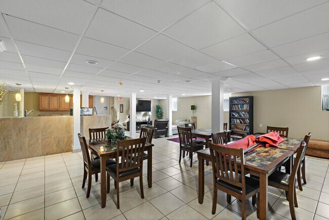 Building Photo - 108 Palisade Ave