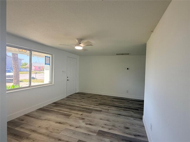 Building Photo - 13428 Neptune Dr