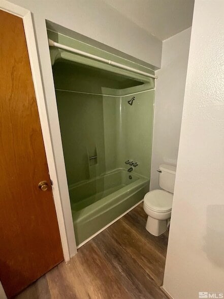 Building Photo - 162 Smithridge Park