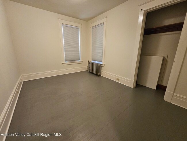 Building Photo - 161 Green St