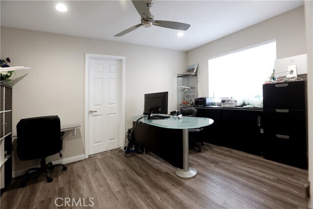 Building Photo - 2600 Woodbury Dr