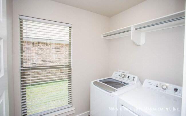 Building Photo - 3203 Durham Ave