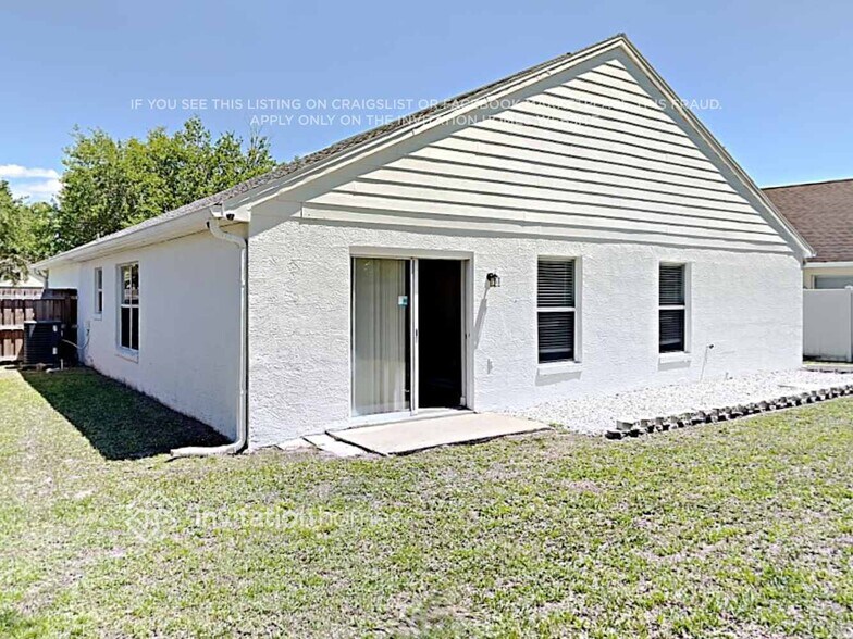 Building Photo - 11425 Kenley Cir