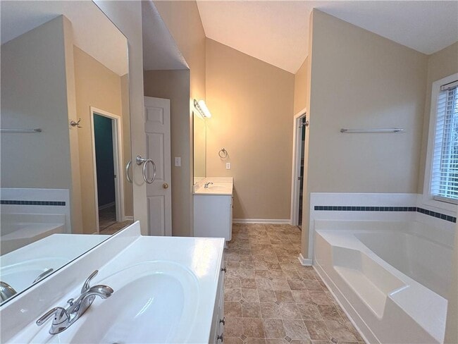 Building Photo - 510 Fosters Mill Ln NW