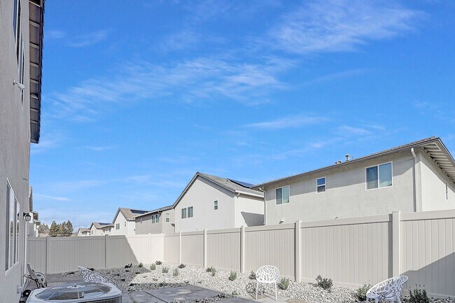 Building Photo - 3834 Berrybridge St