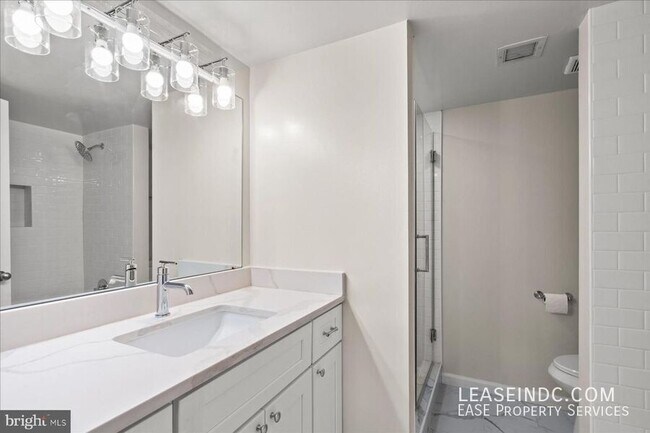 Building Photo - 1230 23rd St NW