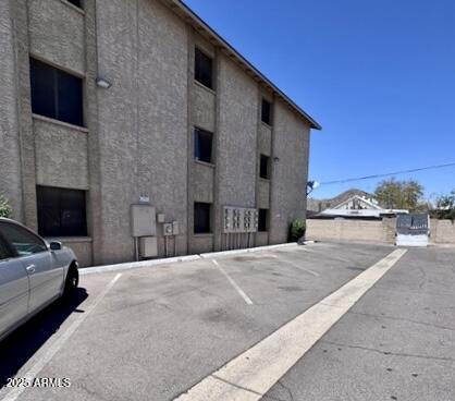 Building Photo - 602 E Townley Ave