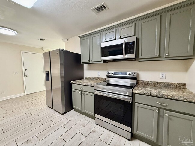 Building Photo - 3484 Willow Ln